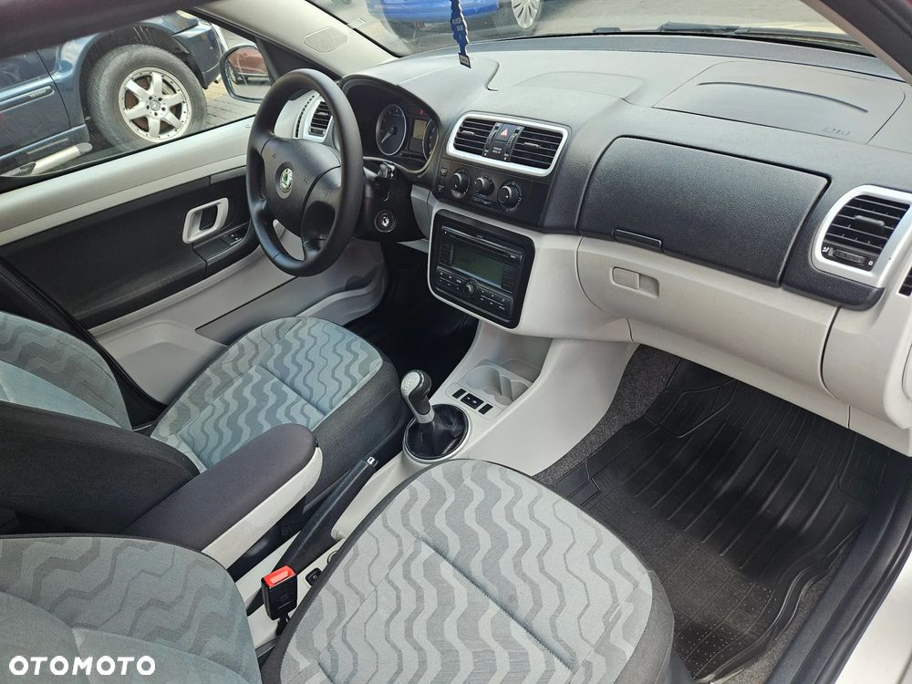 Skoda Roomster 1.6 16V - 14