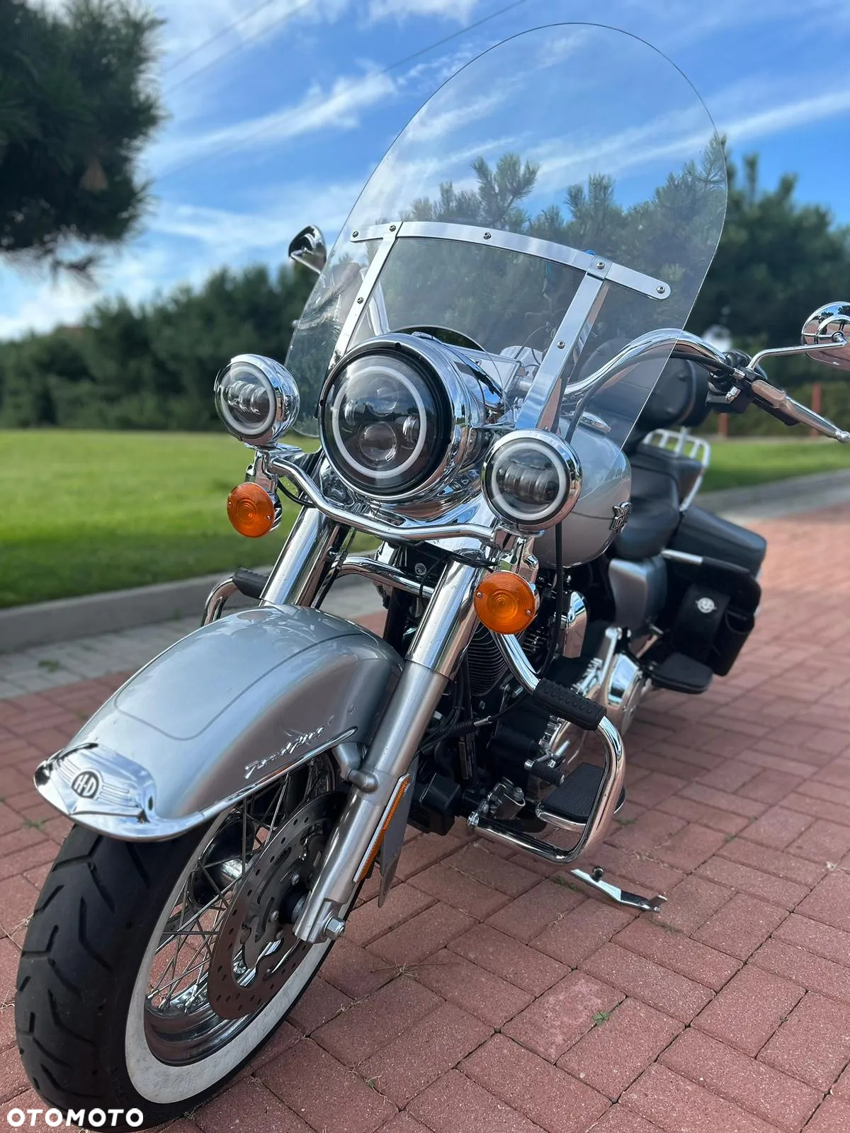 Harley-Davidson Touring Road King - 2