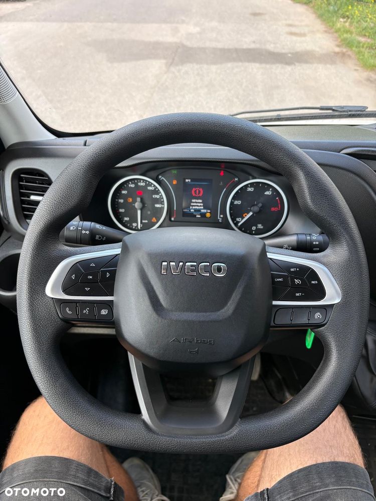 Iveco Daily 35C180 3.0 180 km Manual rozstaw 3.45 - 10