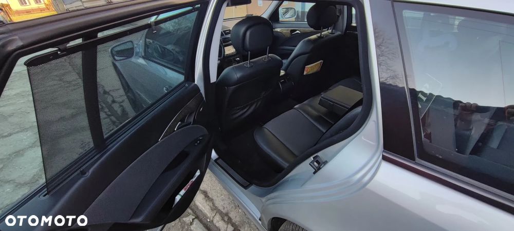 Mercedes-Benz Klasa E 320 CDI 4Matic Automatik Avantgarde DPF - 13