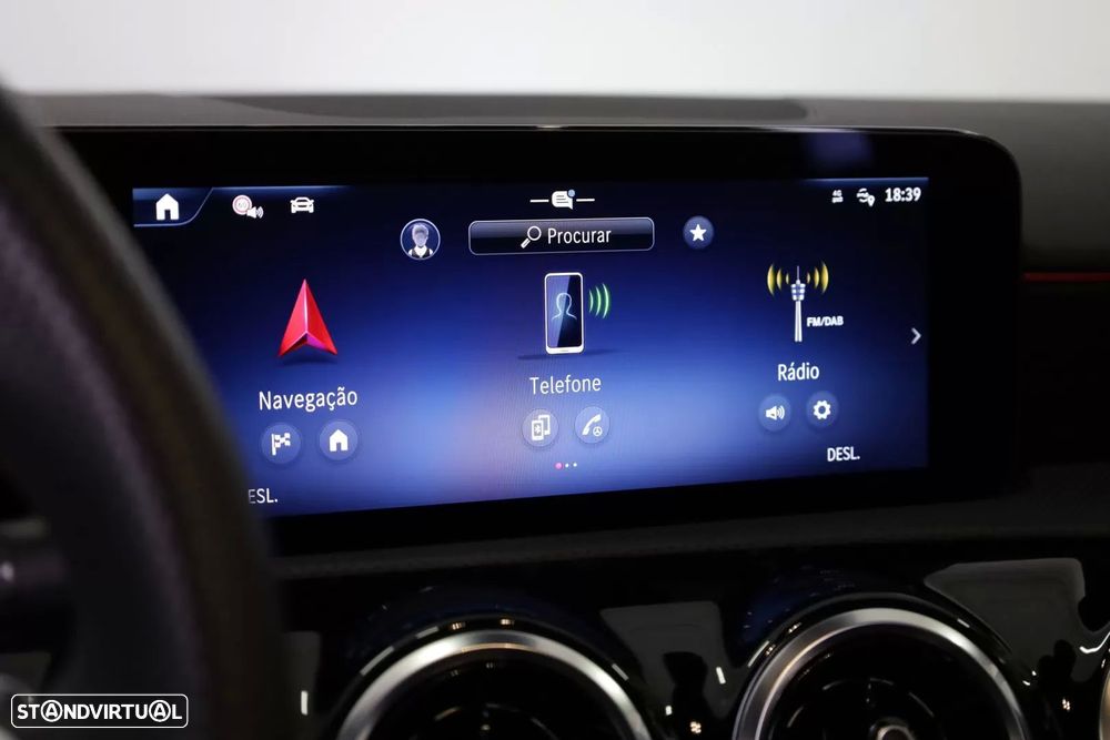 Mercedes-Benz A 180 Limousine d AMG Line Aut. - 23