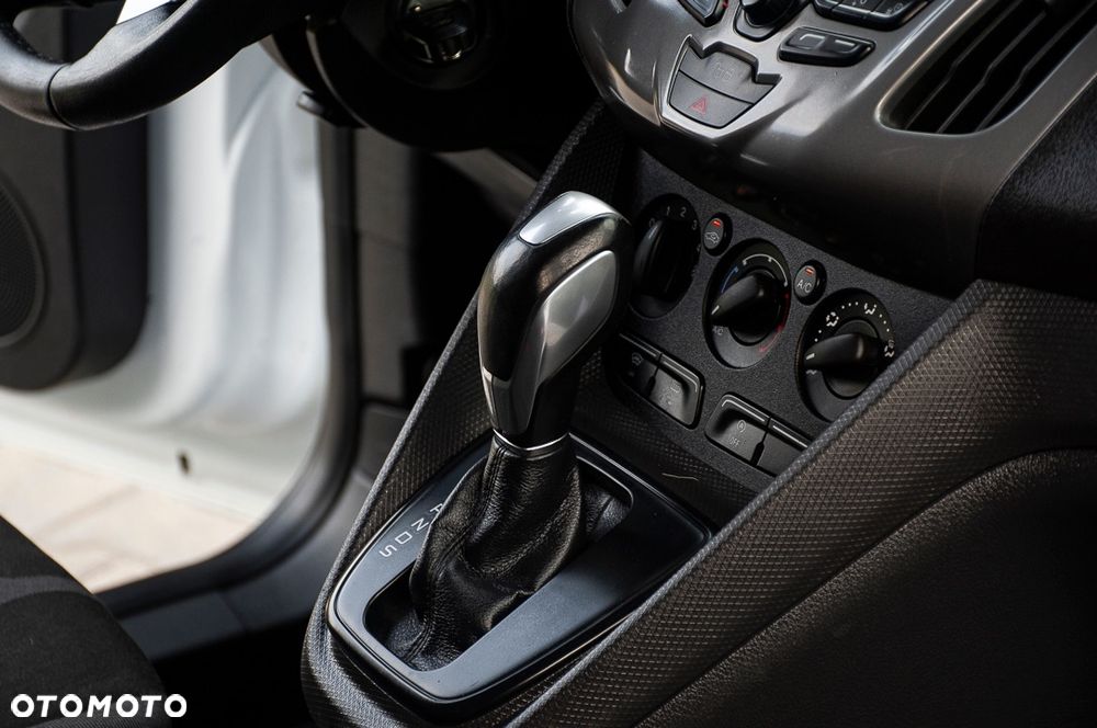 Ford Transit Connect - 30
