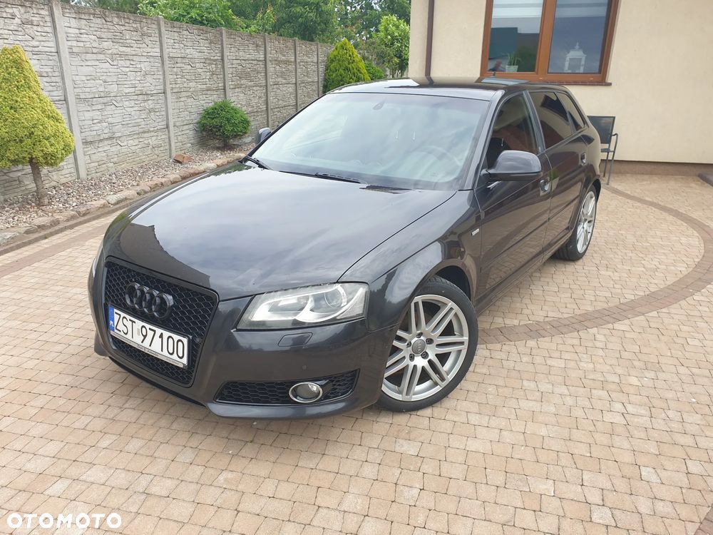 Audi A3 Sportback - 1