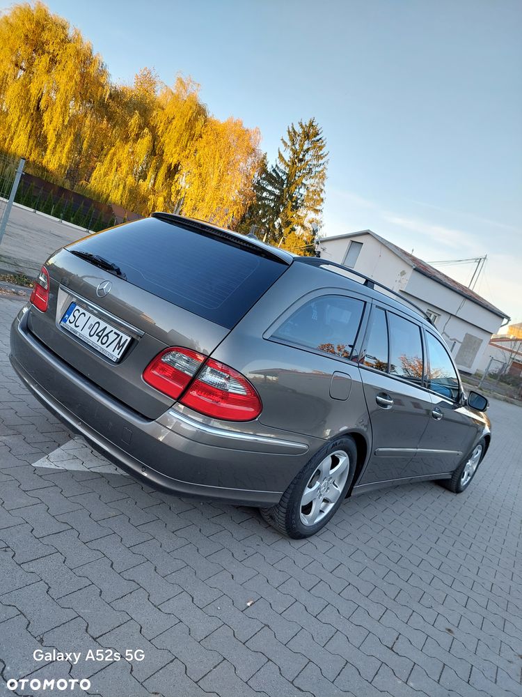 Mercedes-Benz Klasa E ver-220-t-cdi-dpf-blueefficiency-automatik-avantgarde - 9
