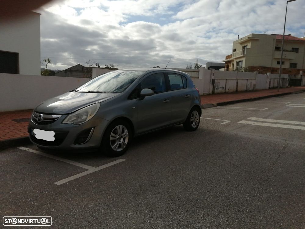 Opel Corsa 1.2 Enjoy - 2