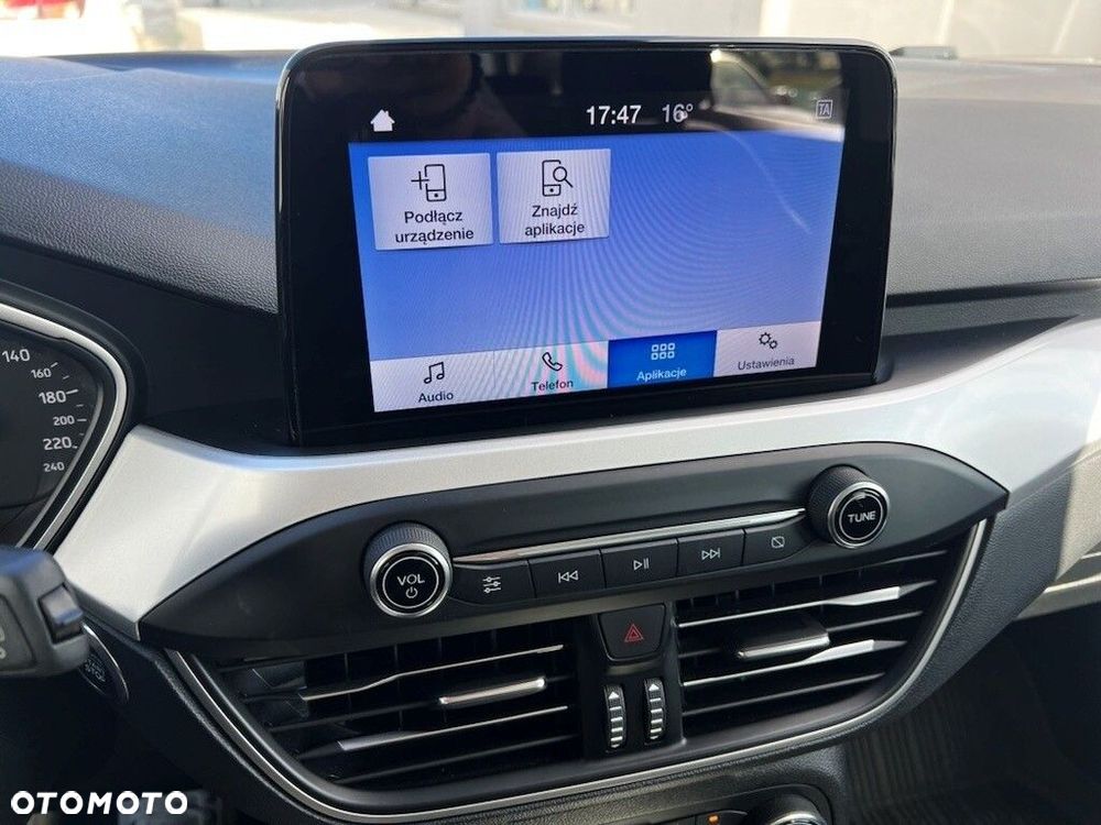 Ford Focus 1.5 EcoBlue Titanium Business - 27