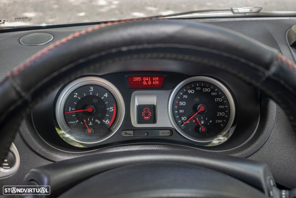 Renault Clio 1.5 dCi Dynamique - 9