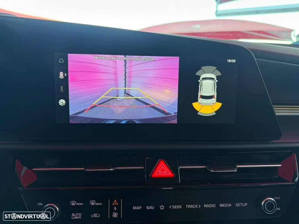 Kia Niro EV 64kWh Drive - 8