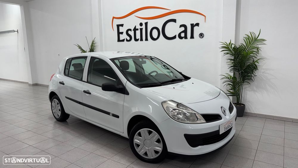 Renault Clio 1.2 16V Dynamique - 12