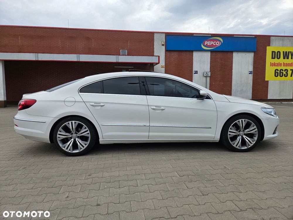 Volkswagen Passat CC - 18