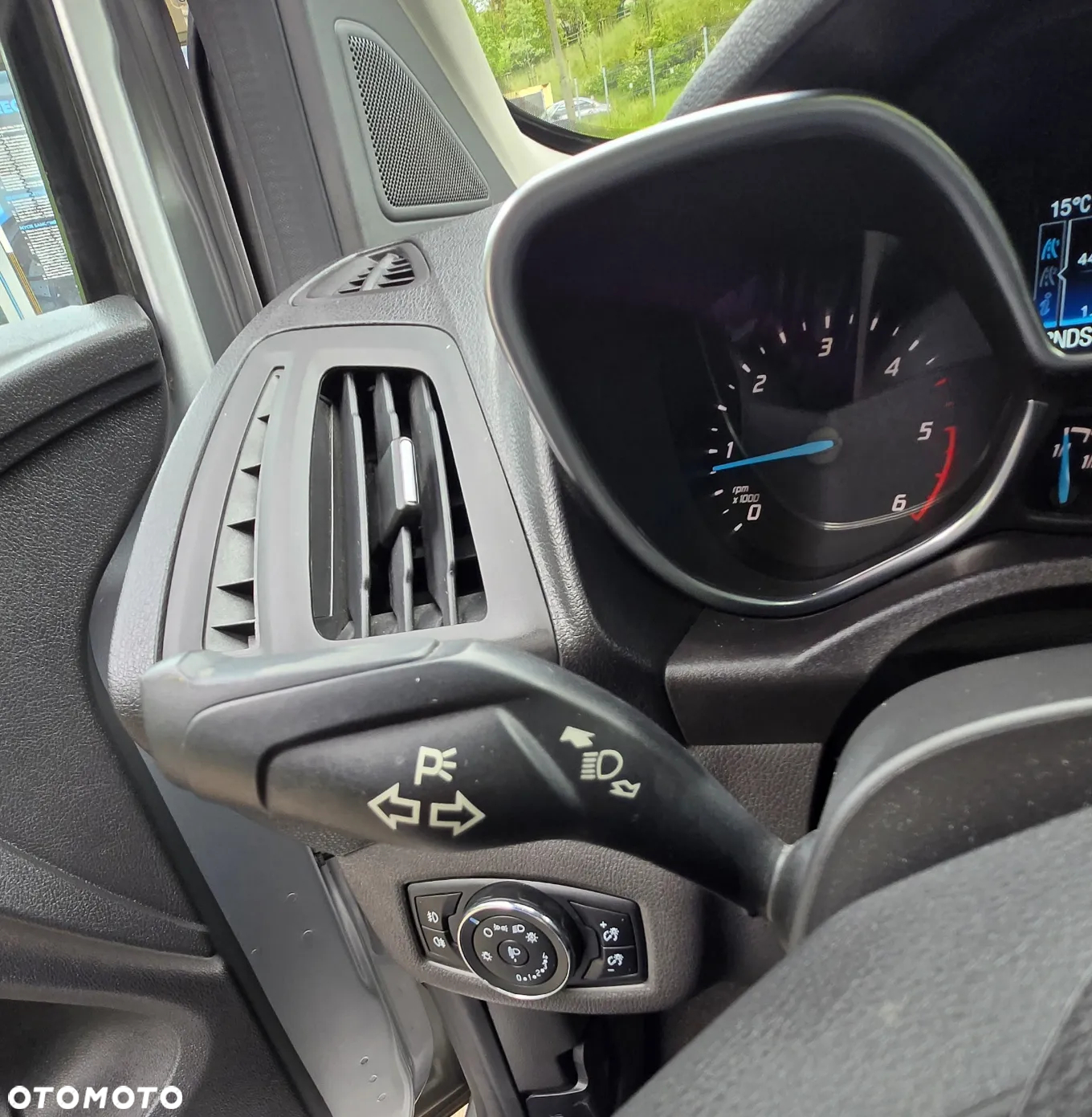 Ford Tourneo Connect Gr 1.5 TDCi Titanium PowerShift - 18