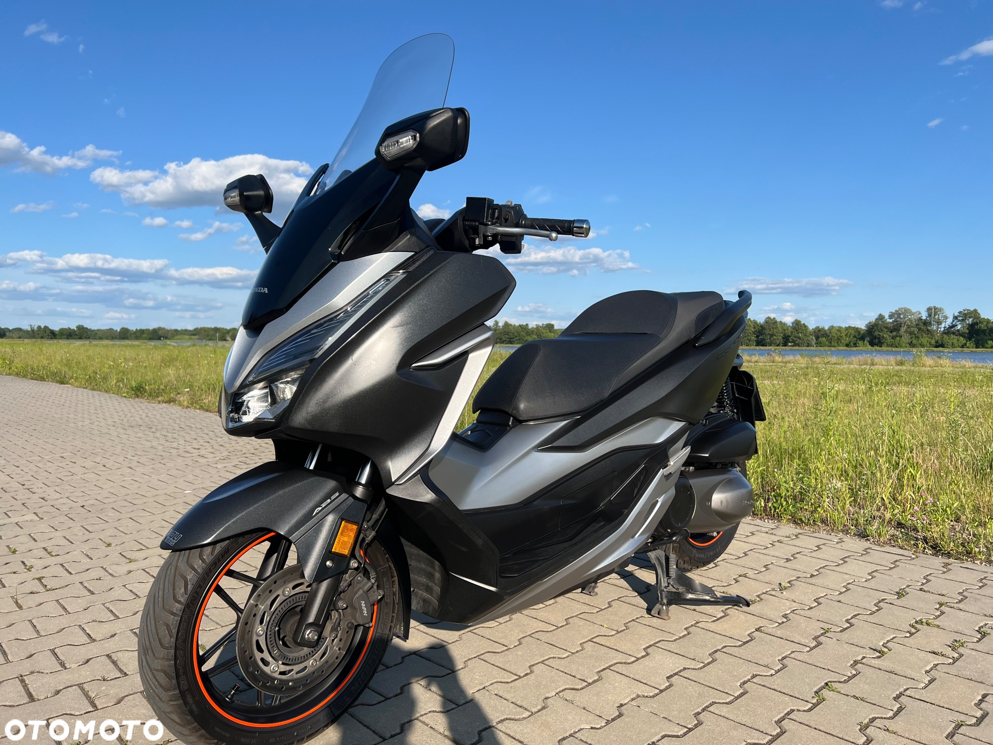 Honda NSS - 2