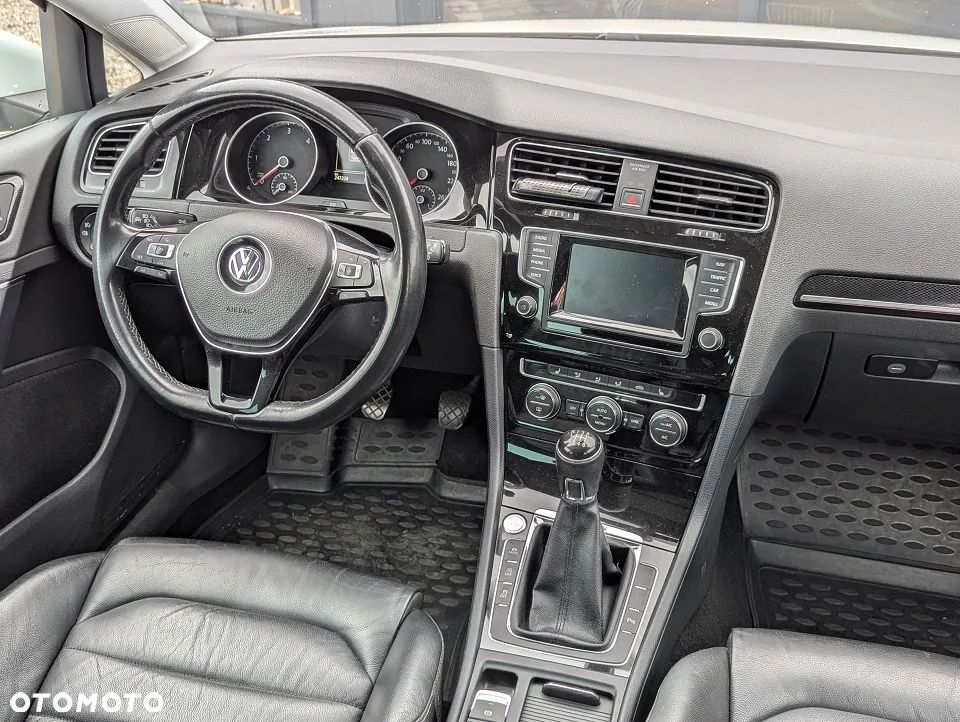 Volkswagen Golf Variant 2.0 TDI 4Motion (BlueMotion Tech) Highline - 22