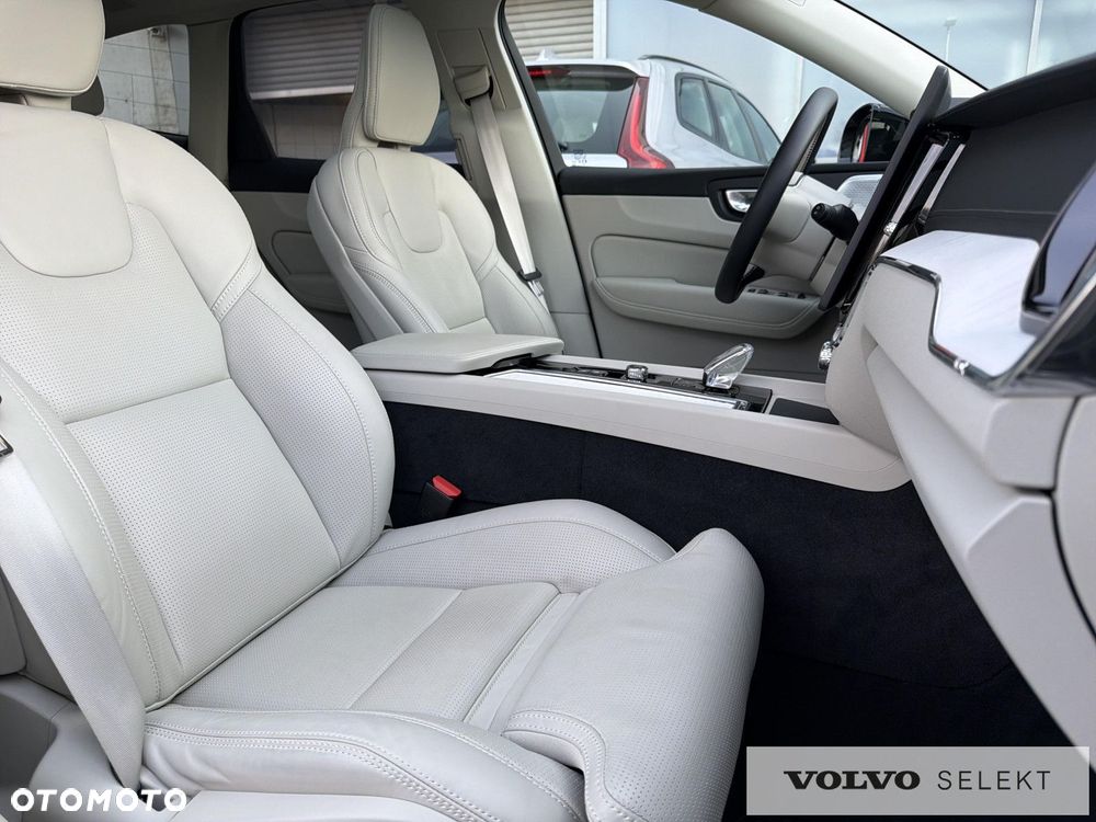 Volvo XC 60 - 13