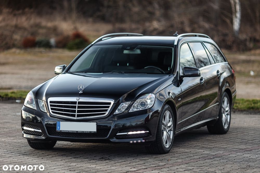 Mercedes-Benz Klasa E 220 CDI DPF BlueEFFICIENCY 7G-TRONIC Avantgarde - 1