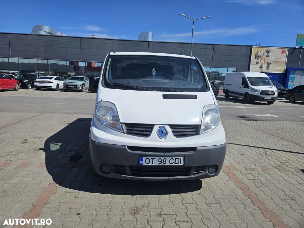 Renault Trafic - 2