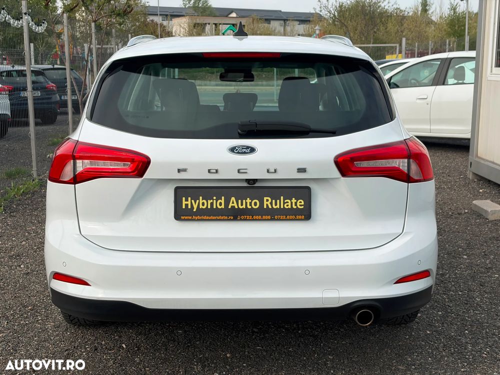 Ford Focus 1.0 EcoBoost Connected - 4