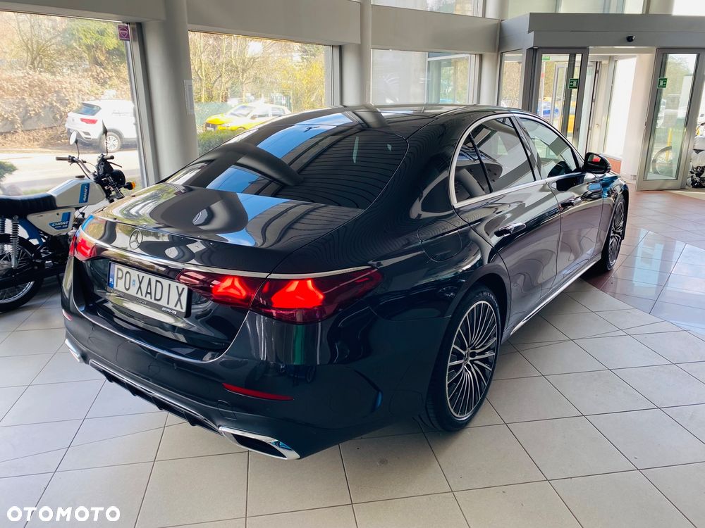 Mercedes-Benz Klasa E 200 4Matic 9G-TRONIC Edition AMG Line - 7