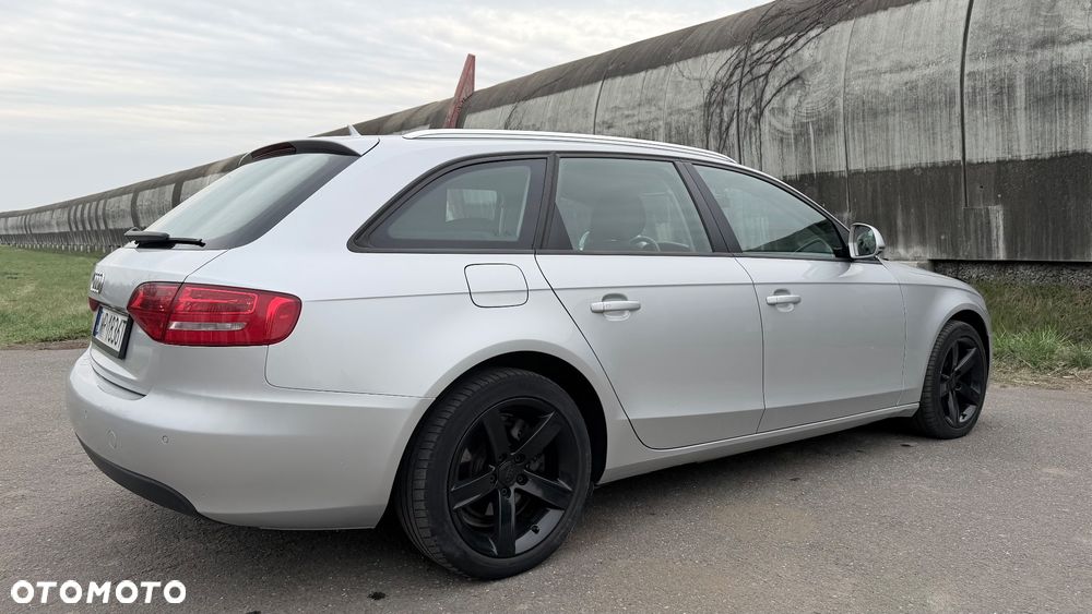 Audi A4 Avant 2.0 TDI Multitronic - 5