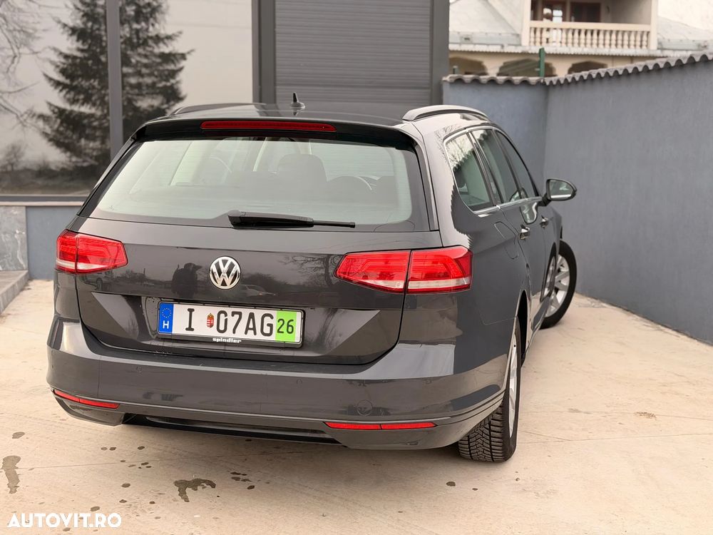 Volkswagen Passat 2.0 TDI DSG Comfortline - 3