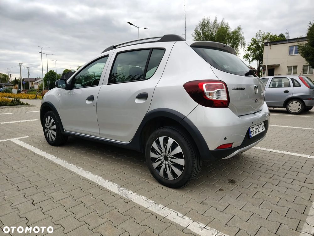 Dacia Sandero TCe 90 Laureate - 3