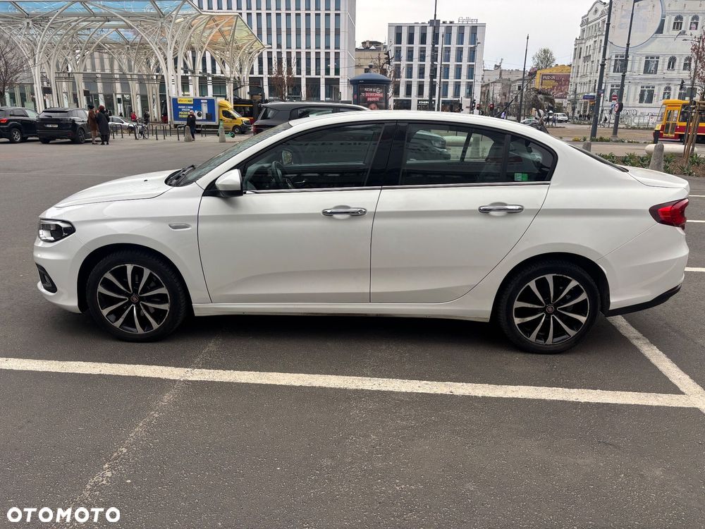 Fiat Tipo 1.4 16V Lounge - 1