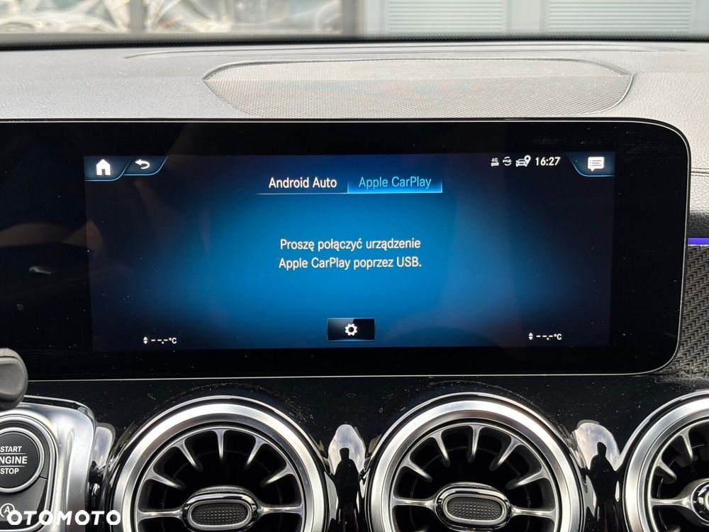 Mercedes-Benz GLB 200 AMG Line 7G-DCT - 25