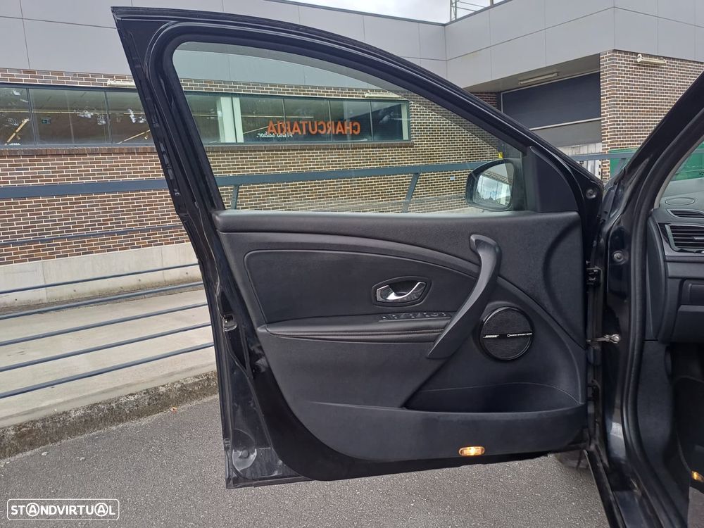 Renault Mégane Sport Tourer ENERGY dCi 130 Start & Stopp Bose Edition - 19