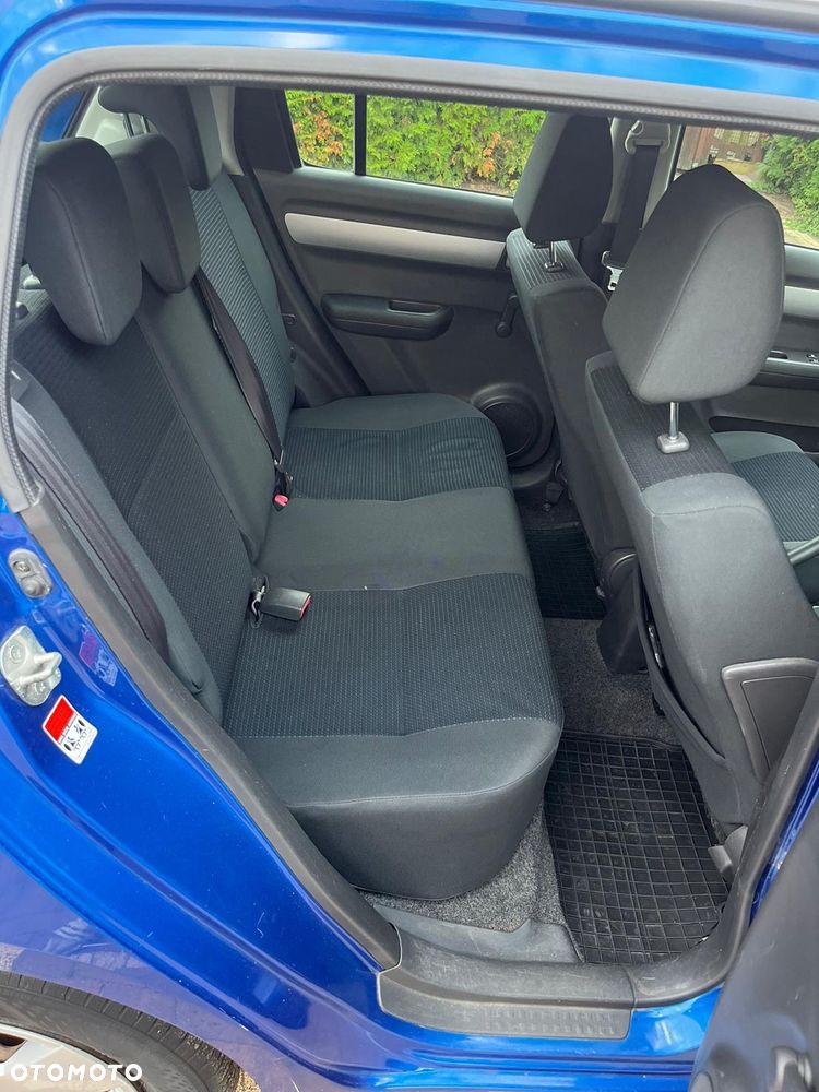 Suzuki Swift 1.3 Club - 11