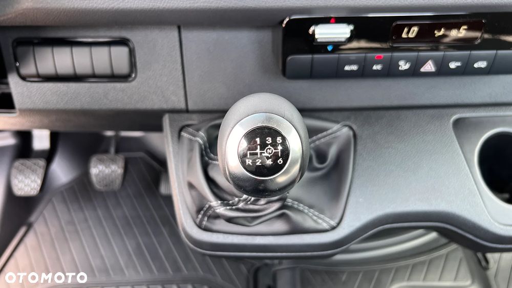 Mercedes-Benz Sprinter 519 CDI - 28