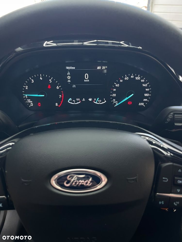 Ford Fiesta 1.0 EcoBoost Start-Stop Celebration - 26