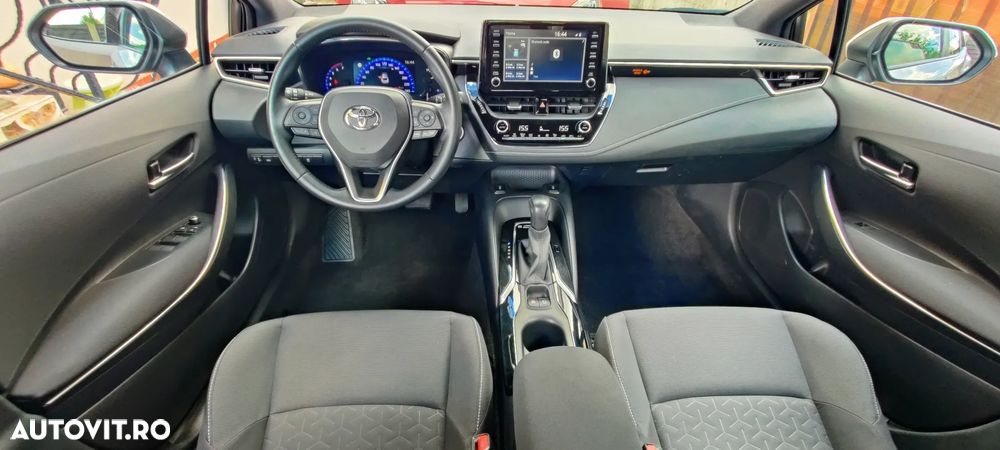 Toyota Corolla 1.8 HSD Dynamic - 7