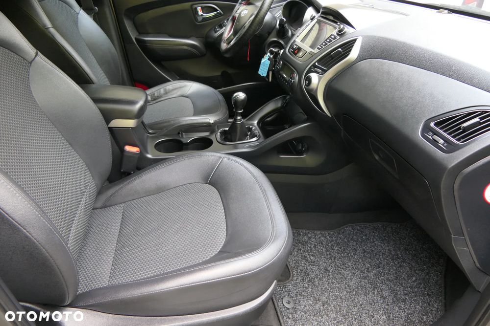 Hyundai ix35 1.6 2WD blue Comfort - 17