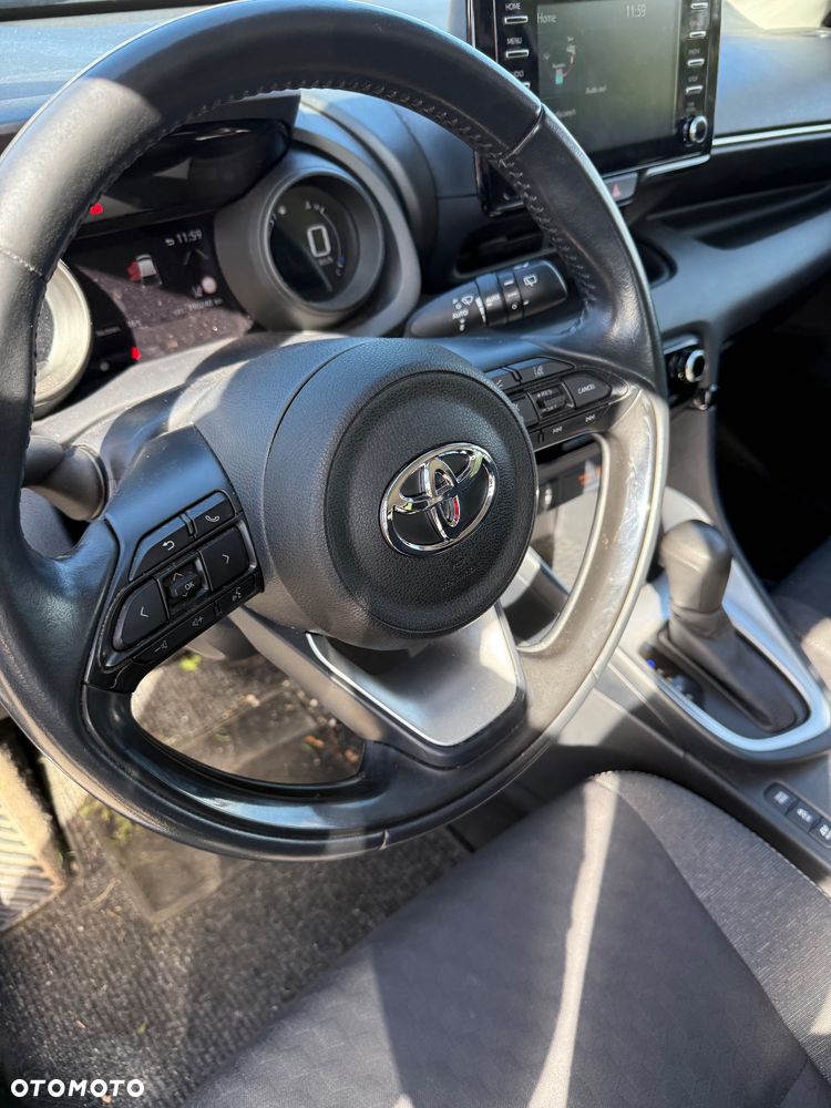 Toyota Yaris Hybrid 1.5 Executive - 16