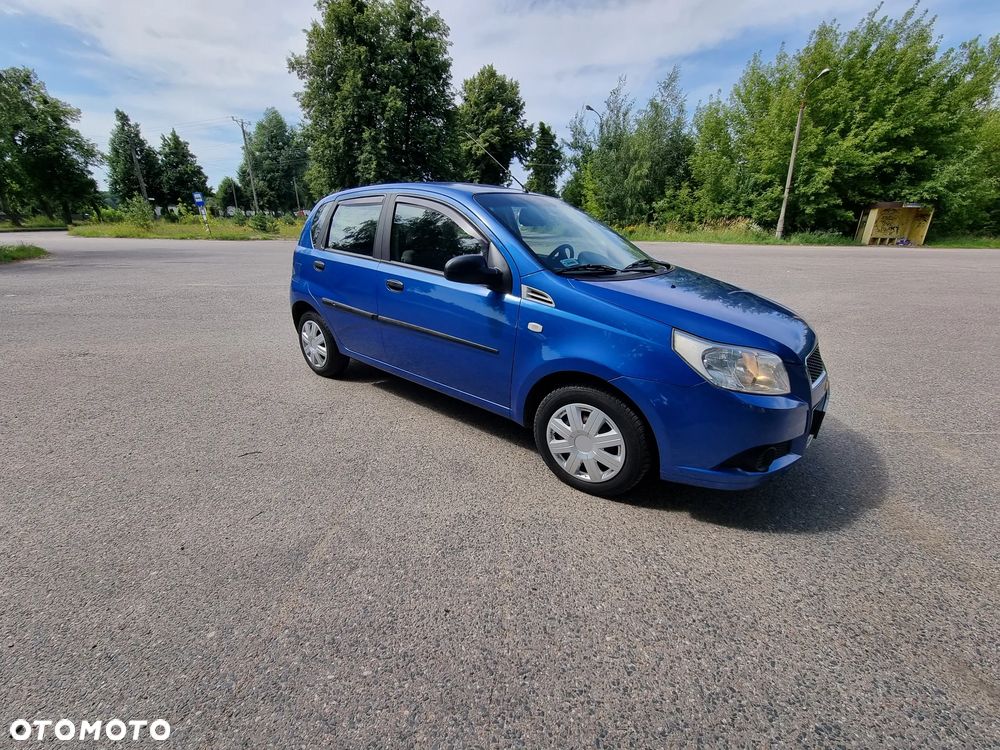 Chevrolet Aveo 1.2 16V Base - 14