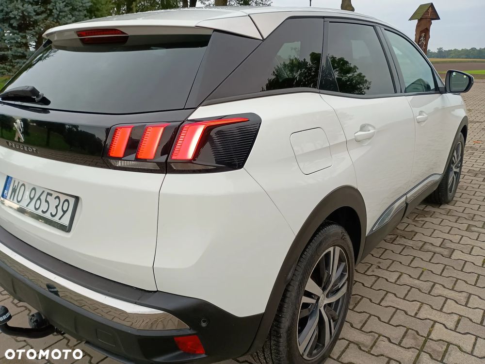 Peugeot 3008 1.2 PureTech Allure Pack S&S EAT8 - 13