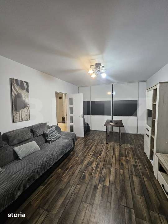 Apartament decomandat 2 camere mobilat si utilat, parcare, zona Porii — fotografia 1