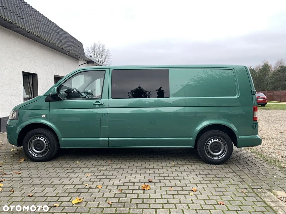 Volkswagen Transporter - 1