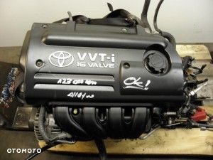 COROLLA E12 1,6 VVT-I GŁOWICA SILNIKA - 2