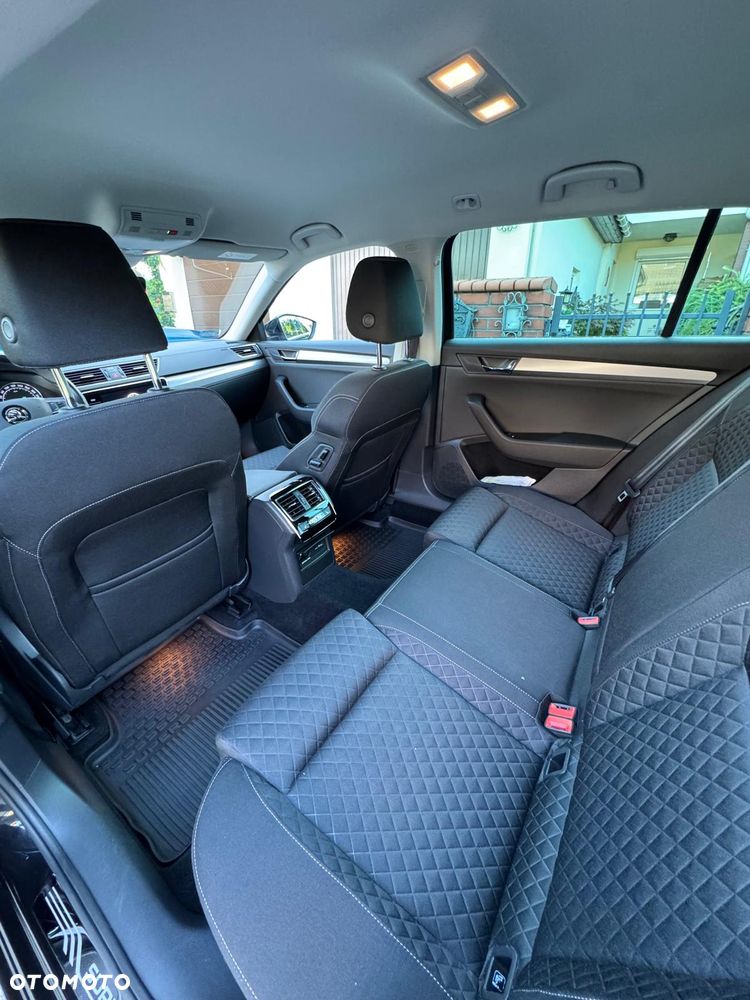 Skoda Superb 2.0 TDI Style DSG7 - 14