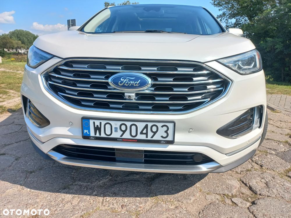 Ford Edge - 8