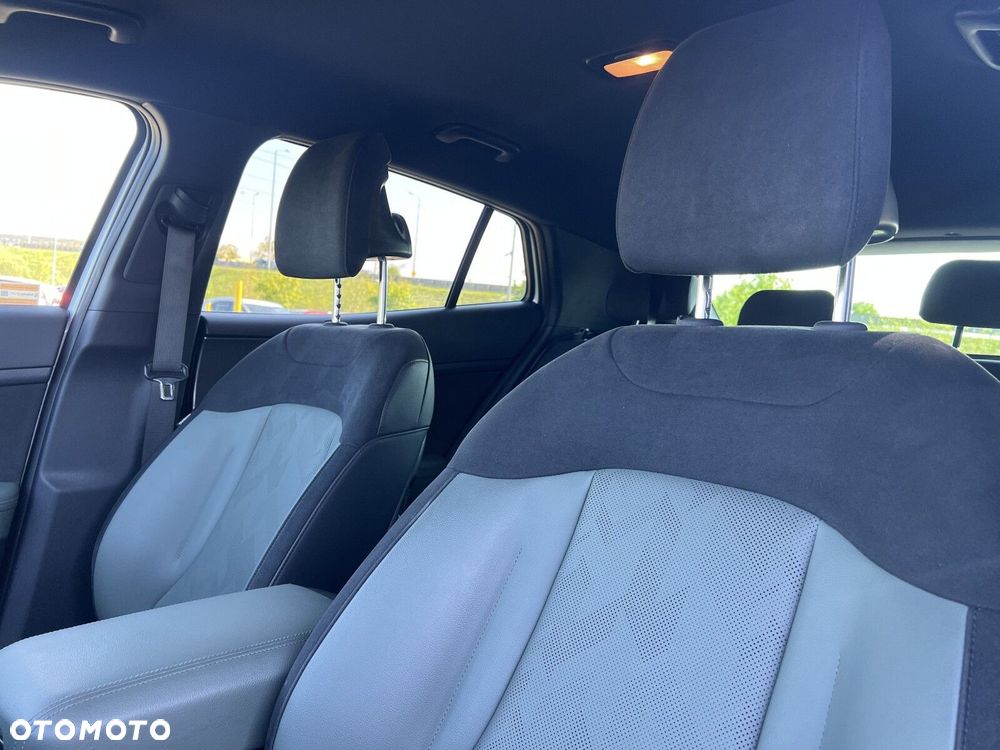 Kia Sportage 1.6 T-GDI MHEV Anniversary 2WD DCT - 33