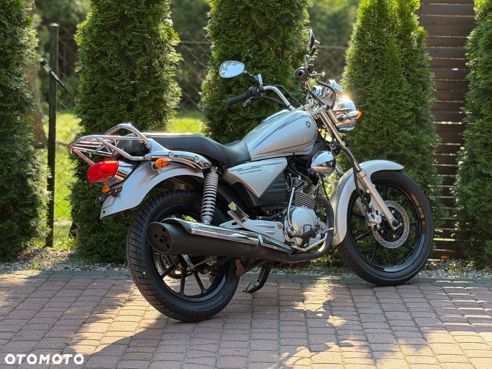 Yamaha YBR - 4