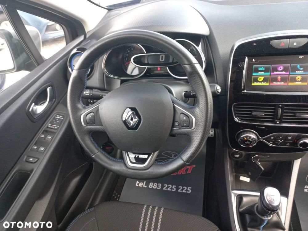 Renault Clio - 19