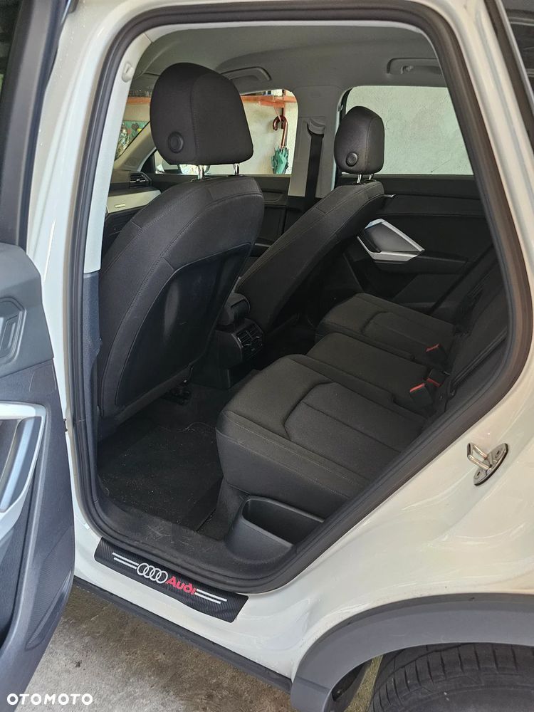 Audi Q3 35 TFSI S tronic - 33