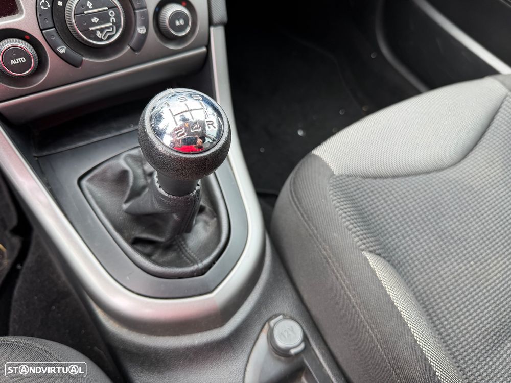 Peugeot 308 1.6 HDi Premium - 13