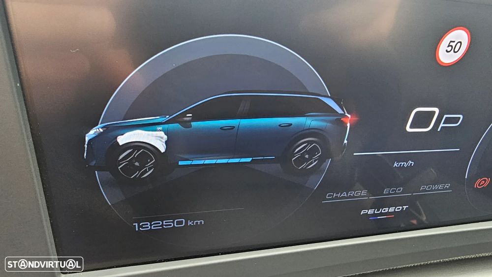 Peugeot 5008 1.2 Hybrid Allure e-DCS6 - 29