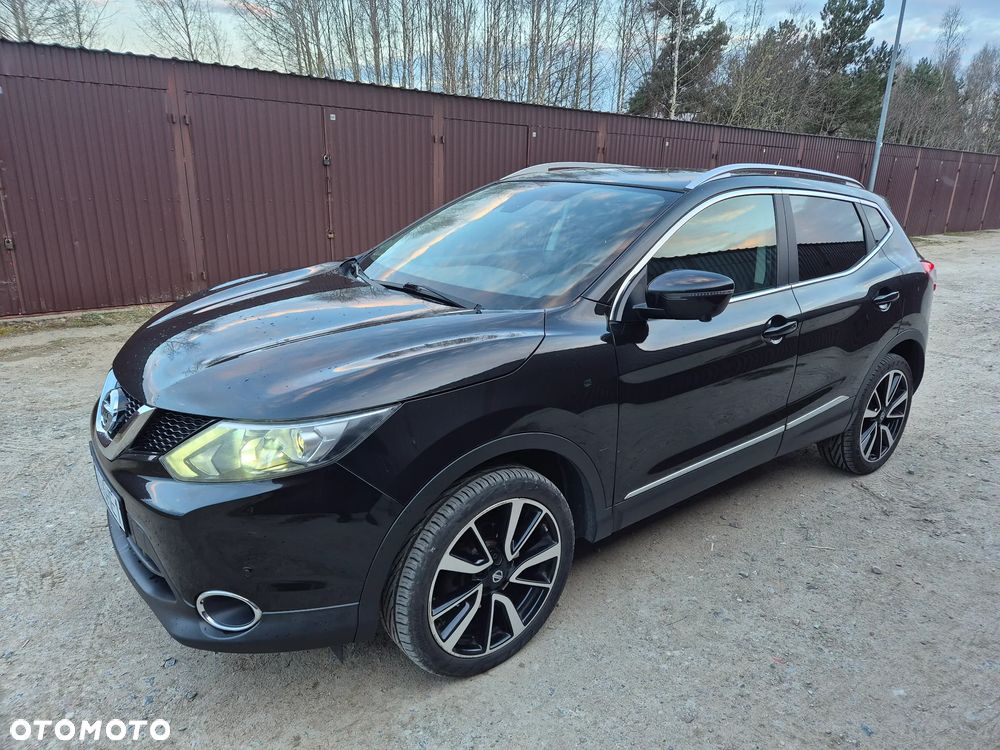 Nissan Qashqai 1.6 DCi Tekna+ - 1