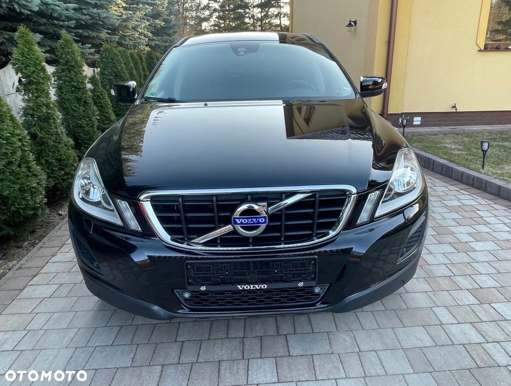 Volvo XC 60 D3 AWD R Design - 3