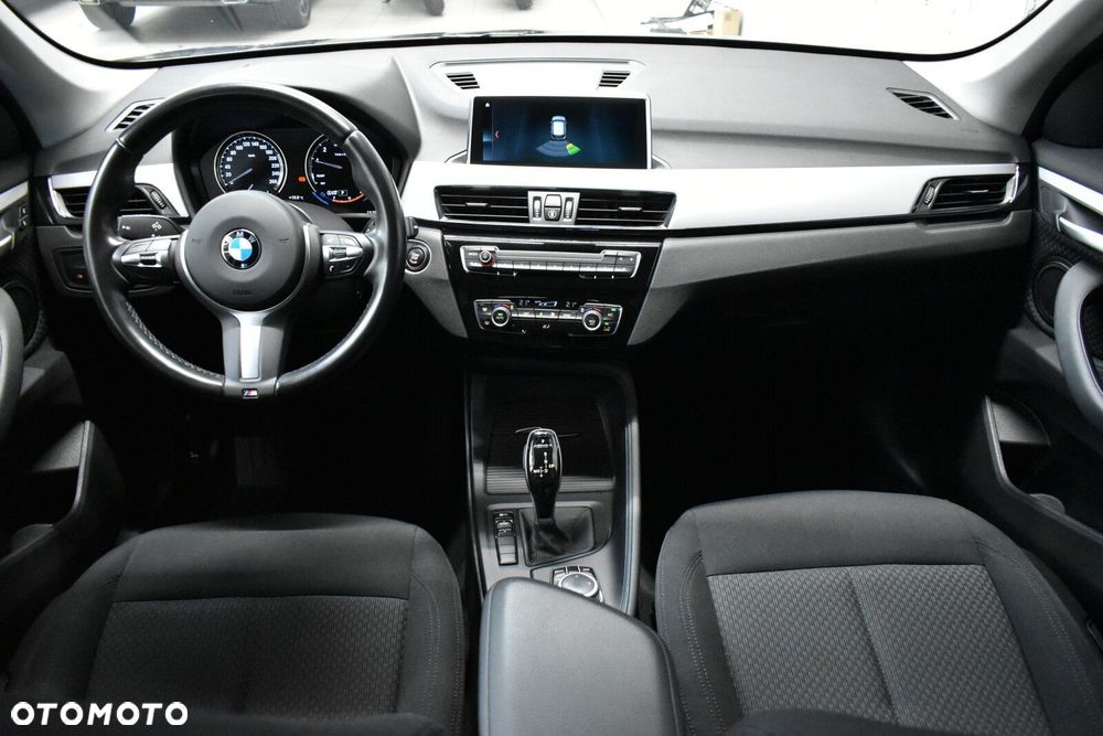 BMW X1 sDrive18i Business Edition - 6